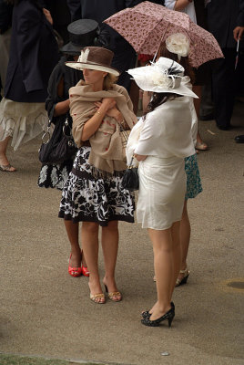 Dressed Up Royal Ascot 07