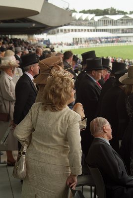 Watching the Races Royal Ascot 04