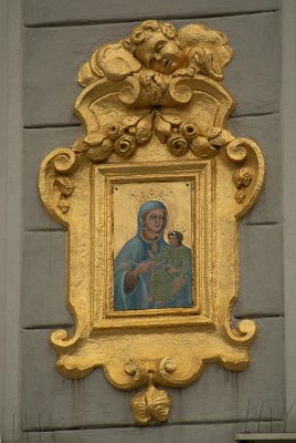 Building Detail - Madonna and Child in Golden Frame