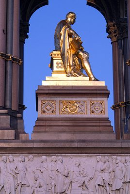 Albert Memorial Golden Statue 06