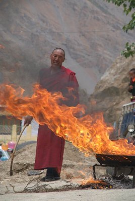 Monk by Fire Ki Festival 02