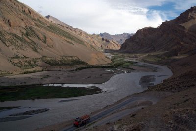053 The Winding Road to Leh 04