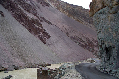 Along the Zanskar Valley 05
