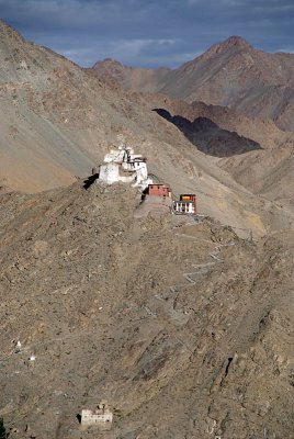 Palace Ridge from Shanti Stupa