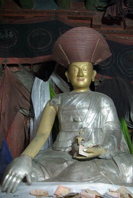 Statue in Hemis Monastery 02