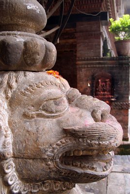 Large Stone Fu Patan