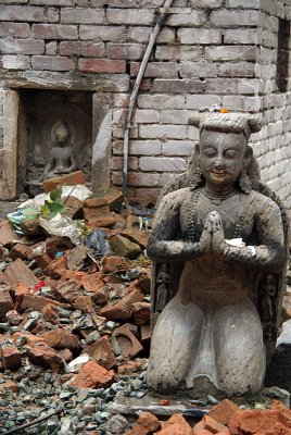 Statues in Old Bahal