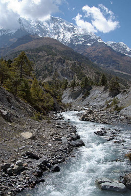 River and Mountains en route to Manang