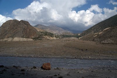 River on way to Marpha