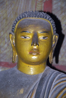 Small Buddha Statue Dambulla