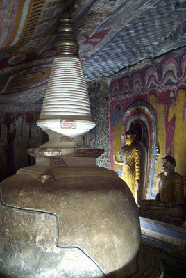 Dagoba in Cave Dambulla