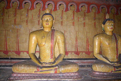 Statues and Paintings Dambulla