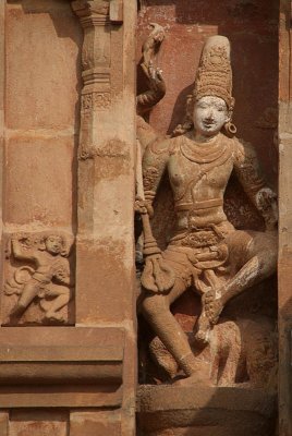 Carving at Brihadeeswarar Temple