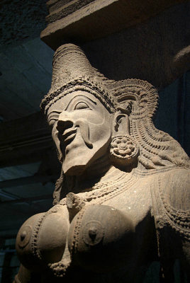 Carving in the 1000-Pillared Hall 03