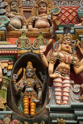 Detail on Gopuram Meenakshi Temple 06