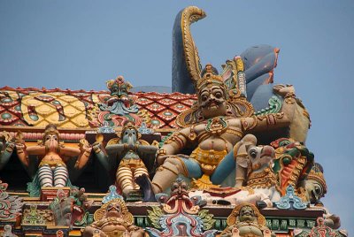 Detail on Gopuram Meenakshi Temple 08