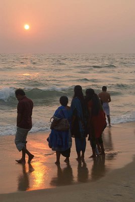 Indian Family at the Waters Edge Varkala 02
