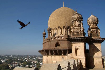 Gol Gumbaz Roof and Kite