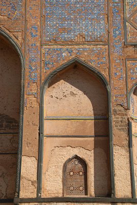 Front of Mausoleum Bahmani Tombs at Ashtur 03