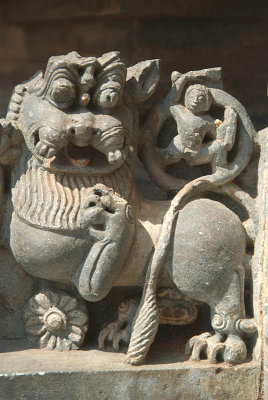 Carved Stone Lion with Figure Halebid 03