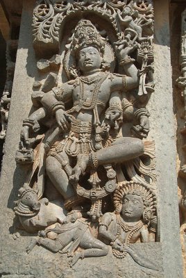 Gajasura Vadha Murthy - Shiva Killing Demon Nila Halebid
