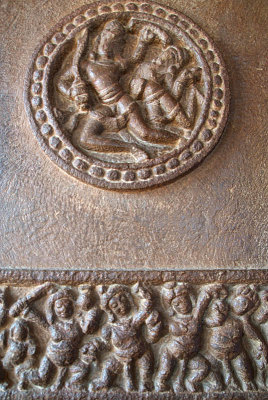 Decorated Pillar Durga Temple Aihole 02