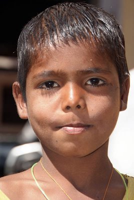 Young Boy Bijapur 02