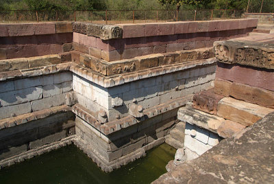 Temple Tank Aihole