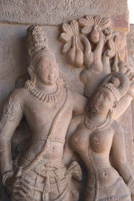 Carved Figures on Pattadakal Temple 02