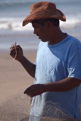 Fishermen Sorting the Catch Arambol 02