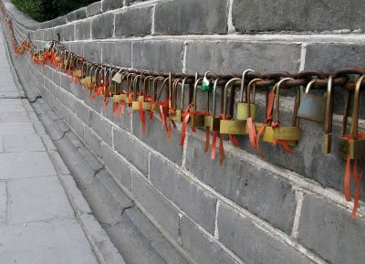 Love locks at Great Wall at Juyong Pass - IMG_6447.jpg