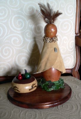 34-Gourd Lady Cemterpiece.jpg
