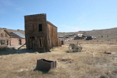... and gives the history of the town of Bodie.