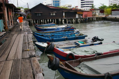 Chew Jetty
姓周橋
