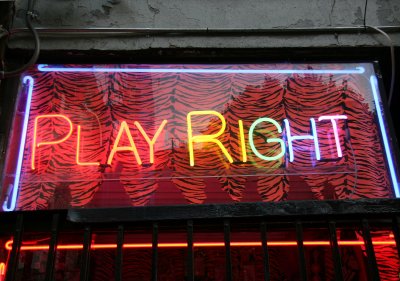 Play Right Store Sign