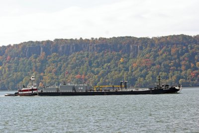 Fall Foliage - New Jersey Palisades from Riverdale, NY Train Station