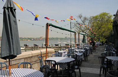 79th Street Boat Basin Cafe