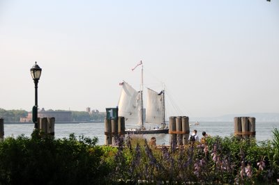 Battery Park - Clipper Ship