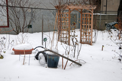 LaGuardia Place Corner Garden