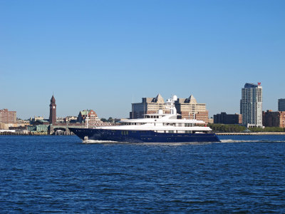 Private Yacht Leaving NY/NJ Harbor 