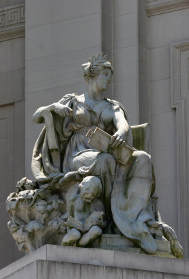 Sculpture in Front of the Brooklyn Museum