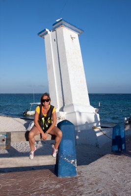 Puerto Morelos - the falling lighthouse.