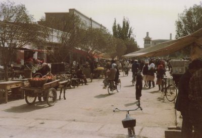 Kashgar. Main street.jpg