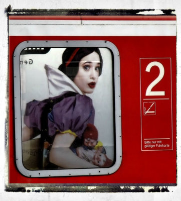 snow white and her hand luggage