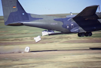 Air dropping, 1985