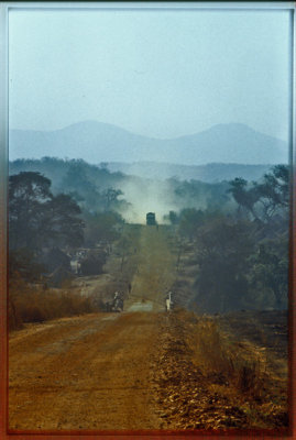 The road southwards from Mwanza