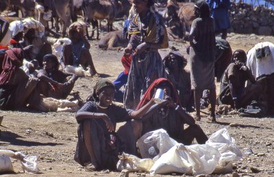 Waiting for food distribution