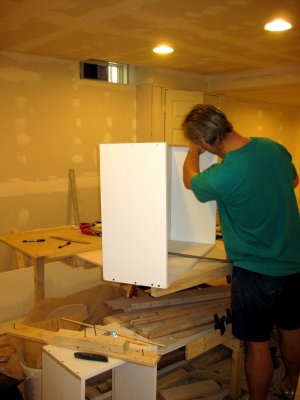 wall cabinets on their way too now
