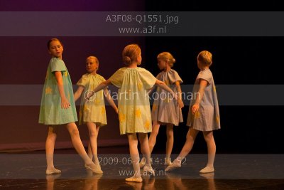 A3F08-Q1551.jpg