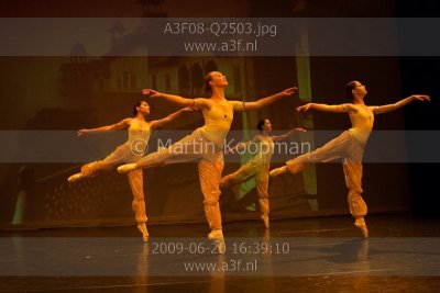A3F08-Q2503.jpg